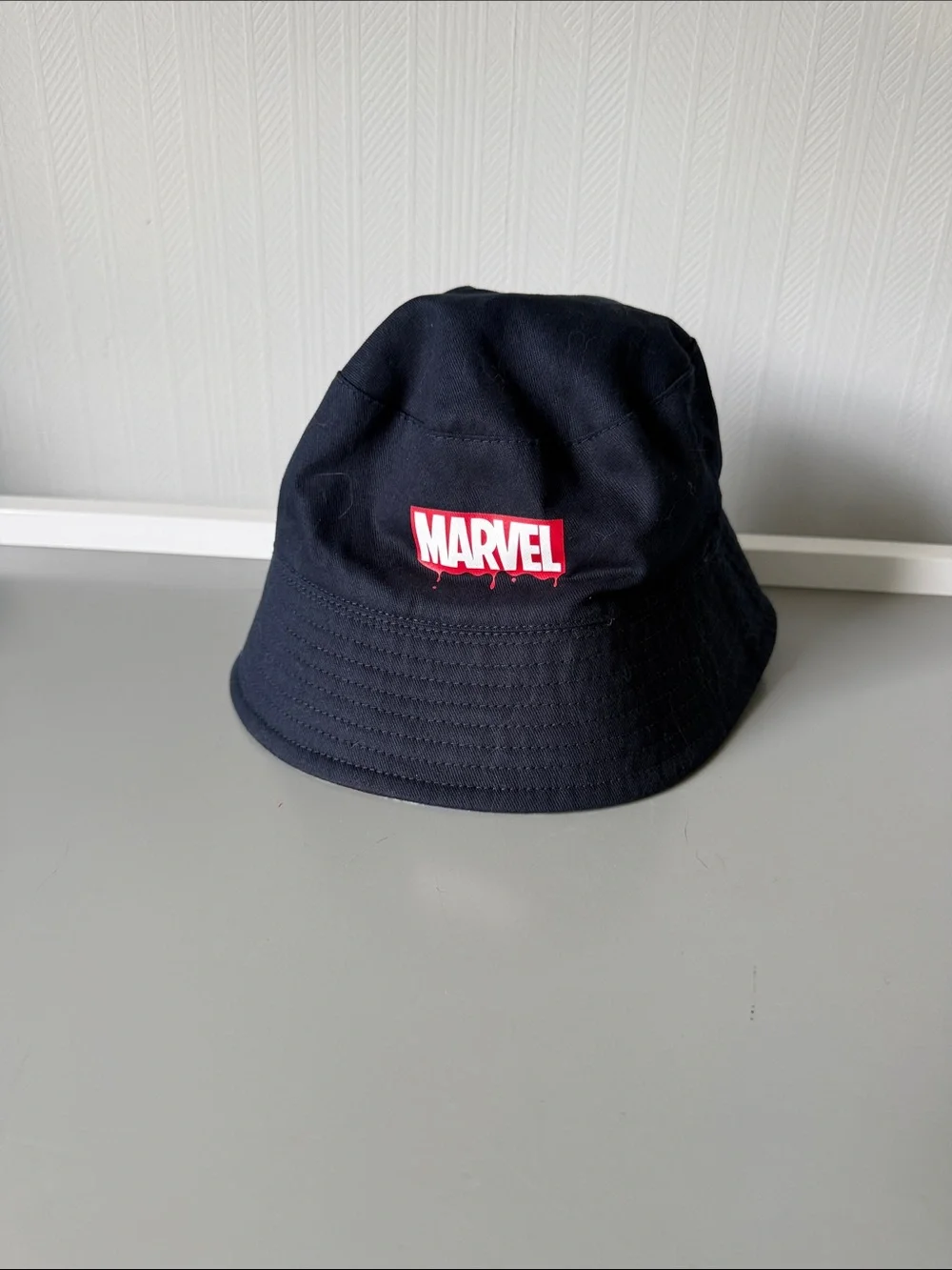Marvel Super Heroes Avengers Double Sided Comic Print Bucket Hat Kids
